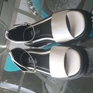 Women Sandals